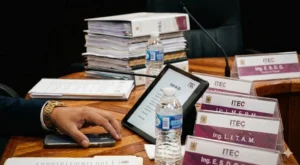 Investigación del ITE por Promoción Anticipada: Ordenan Retiro de Propaganda