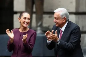 «Tiempos de definiciones»: Sheinbaum respalda carta de López Obrador frente a embestida de EE.UU.